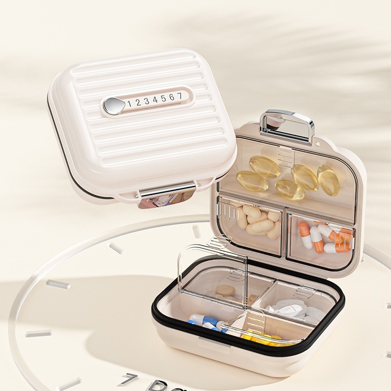 Portable medicine box dispensing box, 7-day one-week portable small dispensing device, compartments for pills, jewelry storage and sealing box