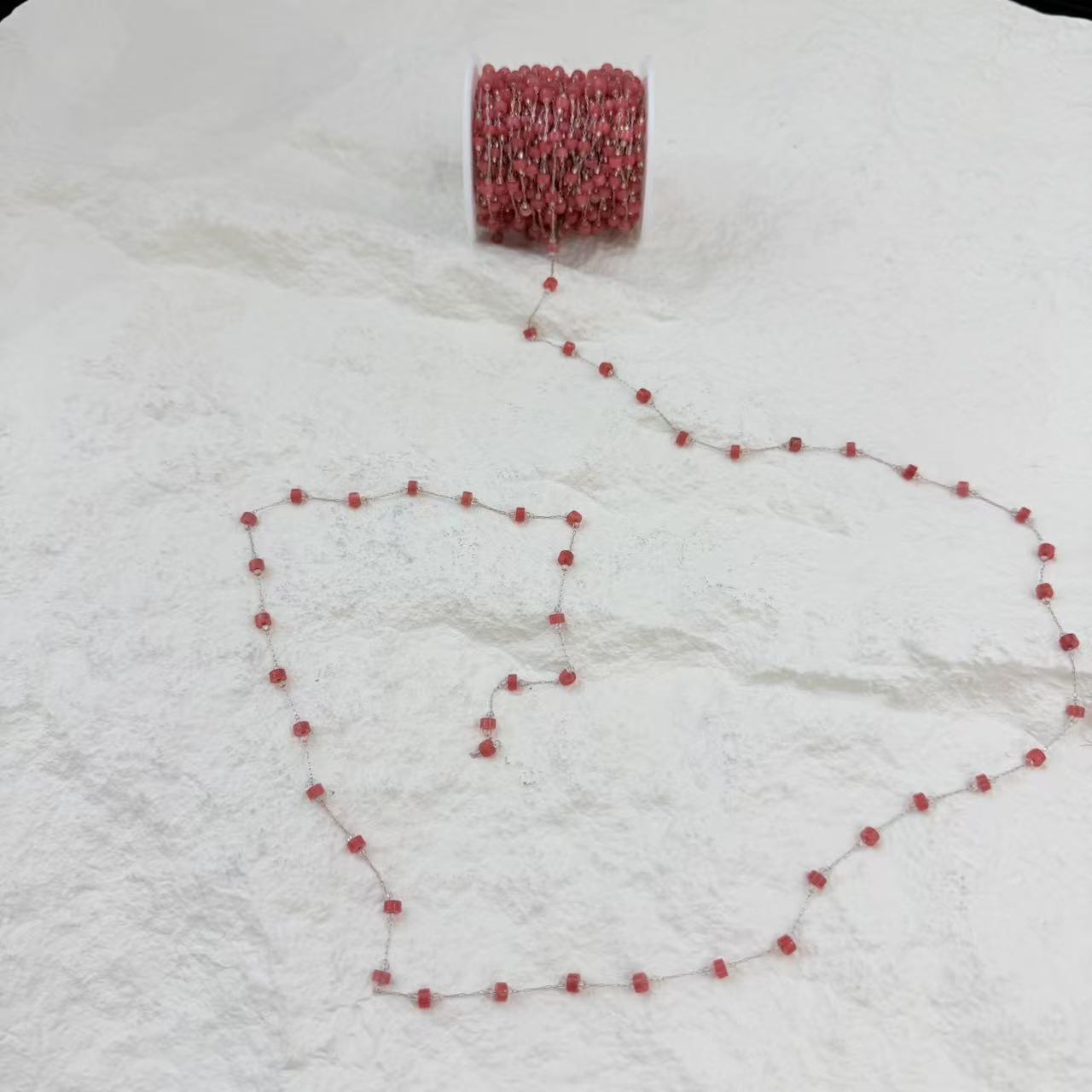 Cross-border partition 5-hole beaded chain, diy jewelry accessories, necklaces, bracelets, ancient-style hair accessories, wholesale of handcrafted materials details Picture