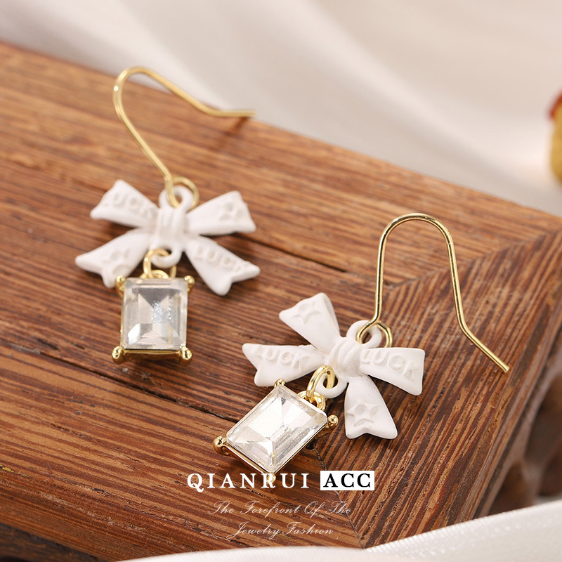 Korean sweet bow earrings, ins style, cute and girlish tassel earrings, French light luxury and high-end earrings Specification image