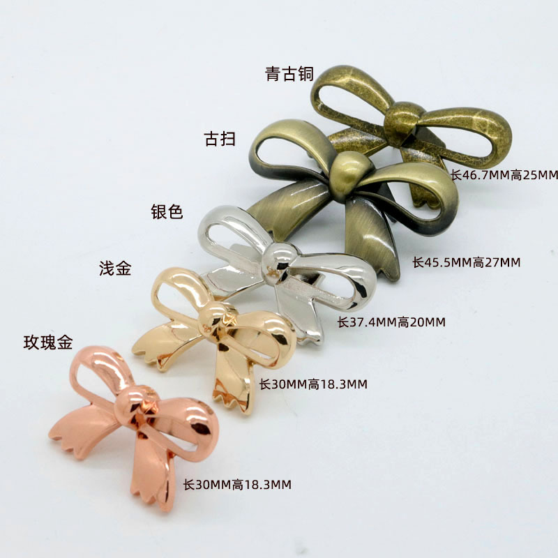 The manufacturer supplies luggage accessories, bow trademarks, metal zinc alloy DIY jewelry accessories in stock for wholesale details Picture