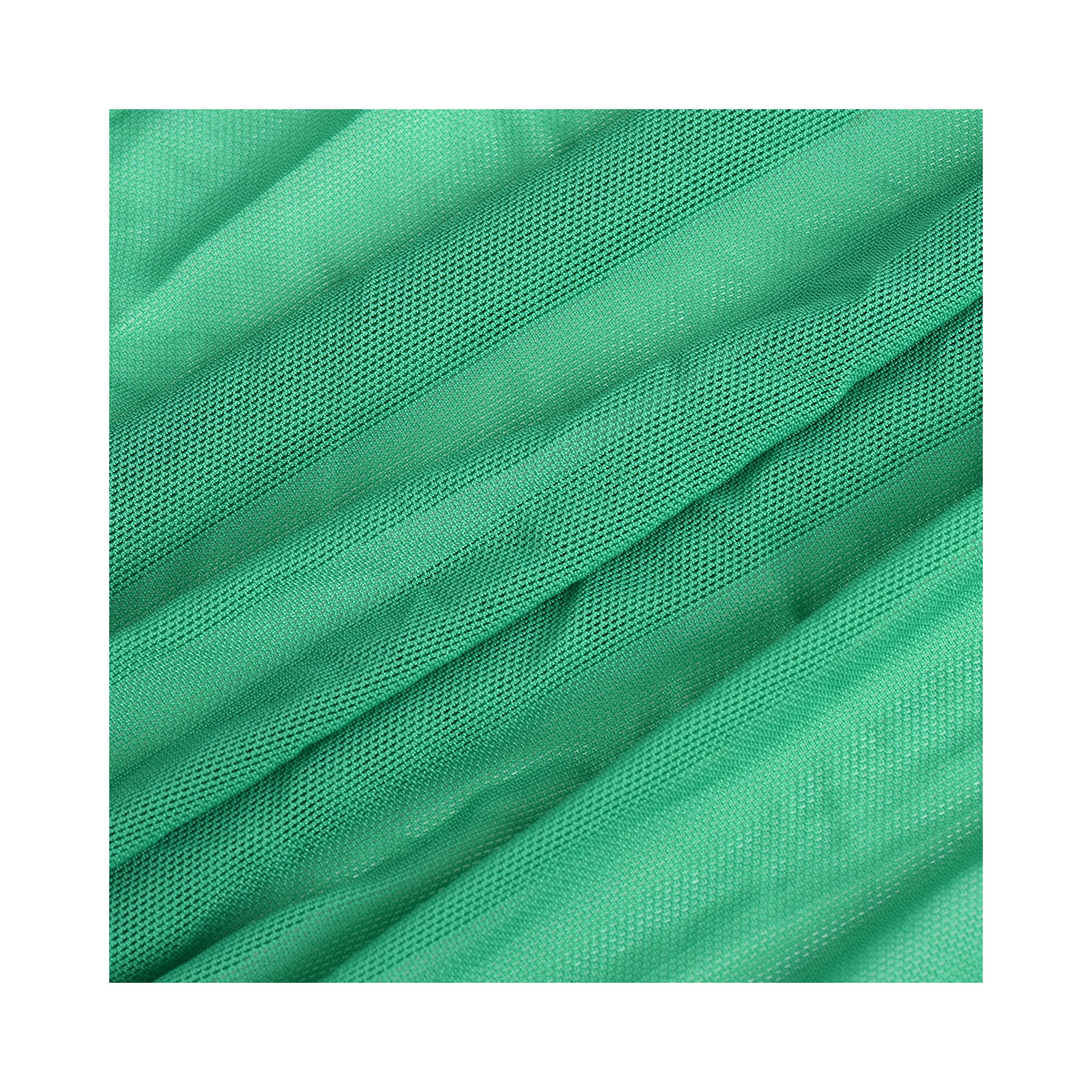 Wholesale of 40D nylon mesh fabric, warp knitted mesh fabric, elastic mesh yarn and soft base layer fabric in stock Application Scenario