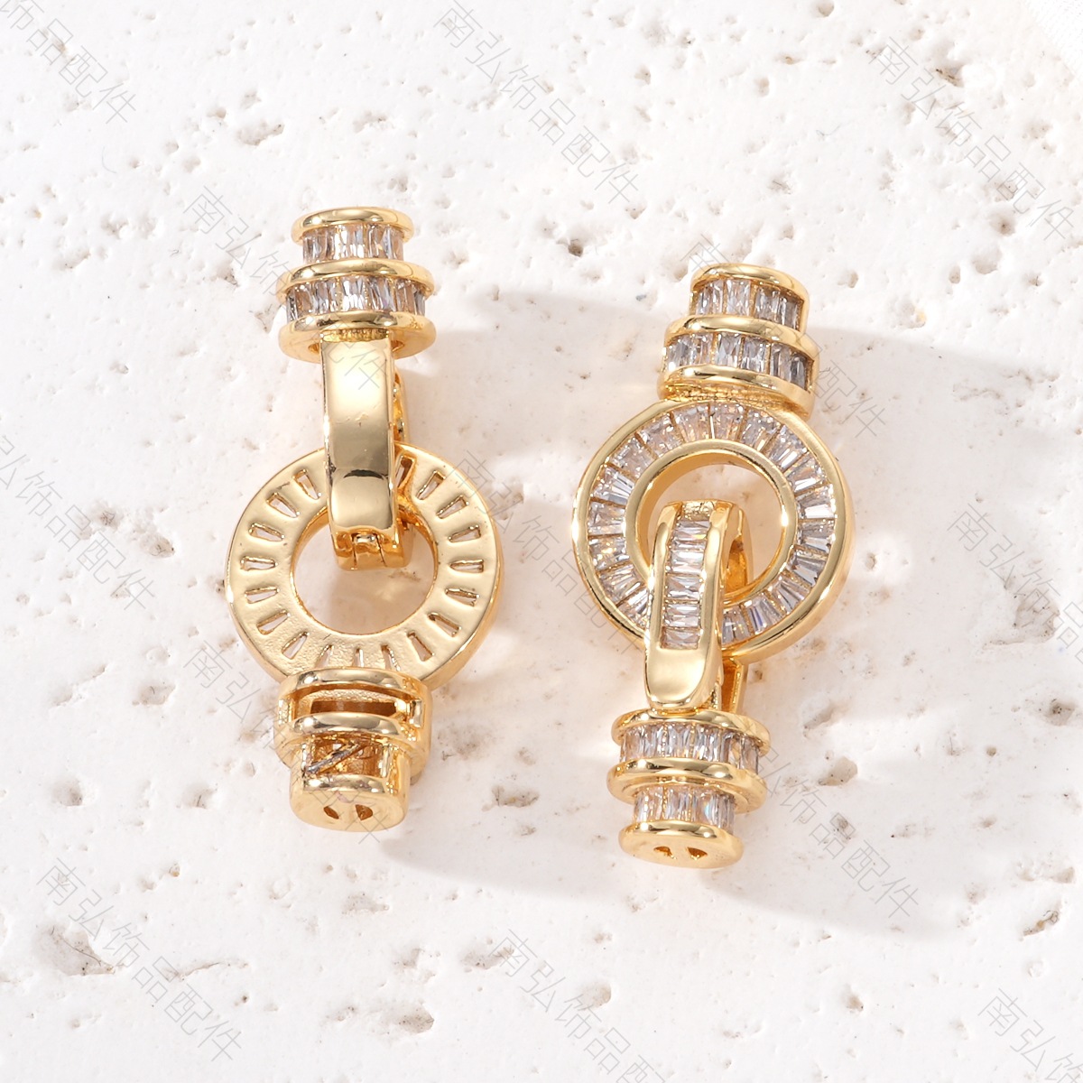 Pearl necklace clasp, copper-plated with real gold and studded with zirconium rings, 8-shaped clasp, universal clasp, high-end and color-preserving DIY accessory Specification image