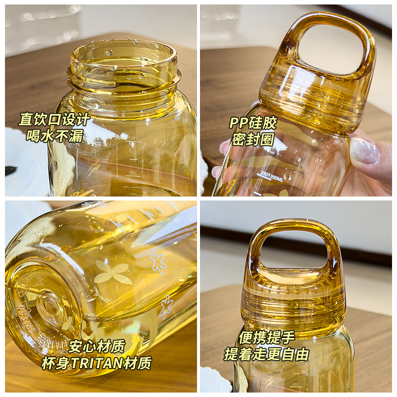 Hand-held plastic cup with scale, portable student cup for both men and women, transparent Tritan material Application Scenario