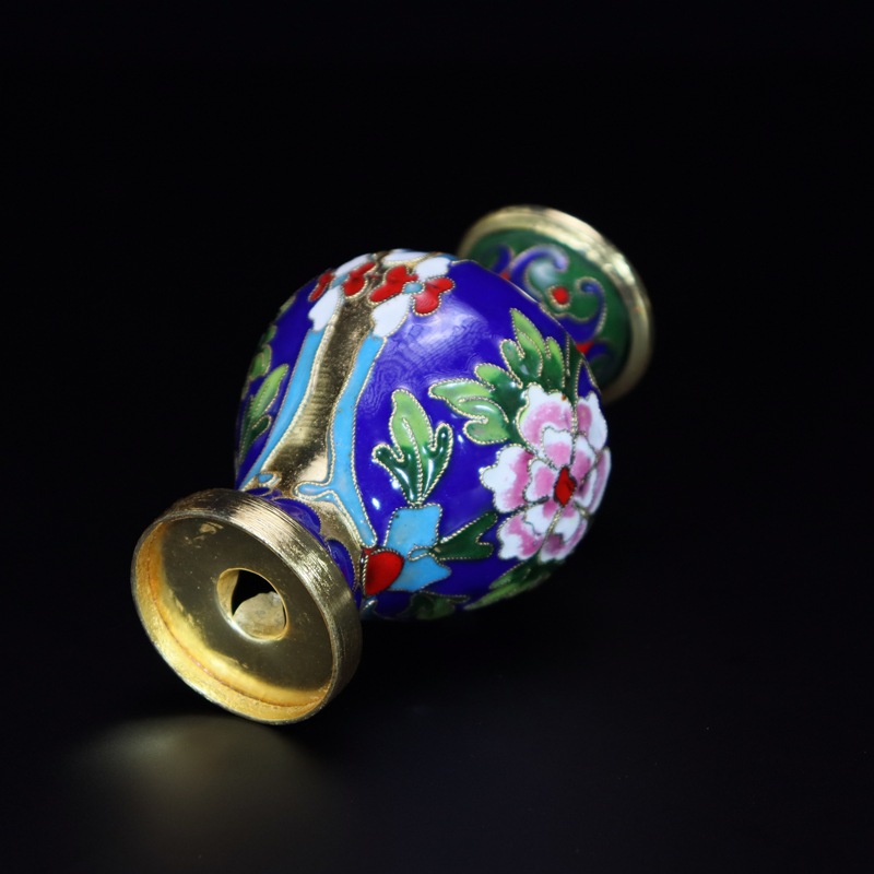 Beijing Cloisonne Chinese Knot Decorative accessories: Copper body cloisonne enamel filigree silver blue 4-inch Guanyin Knot Vase