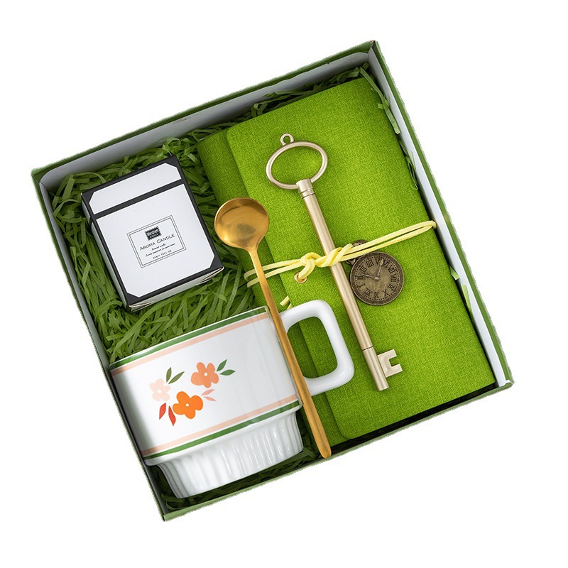 情人节礼物/对联春联/手工钩织/文创礼盒/永生花礼物白底实物图