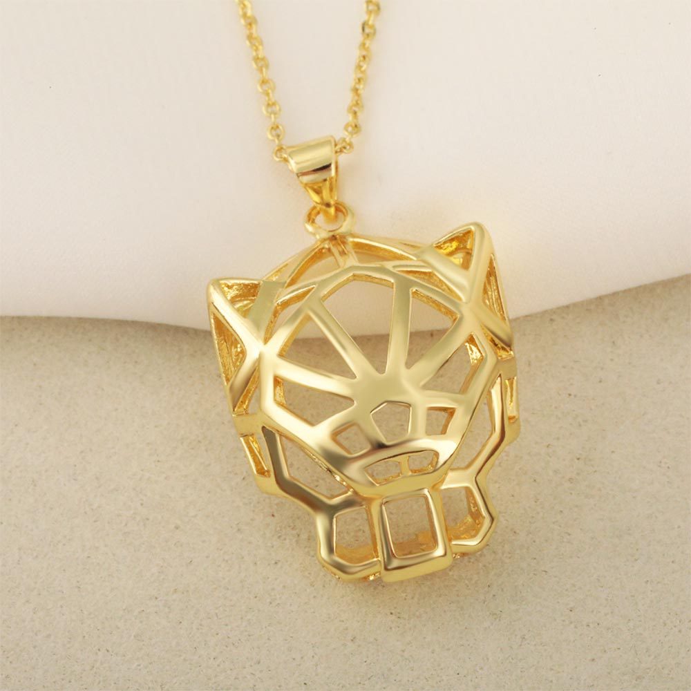 European and American cross-border fashion nude hollowed-out leopard pendants for men and women, hip-hop simple copper plated real gold factory direct sales