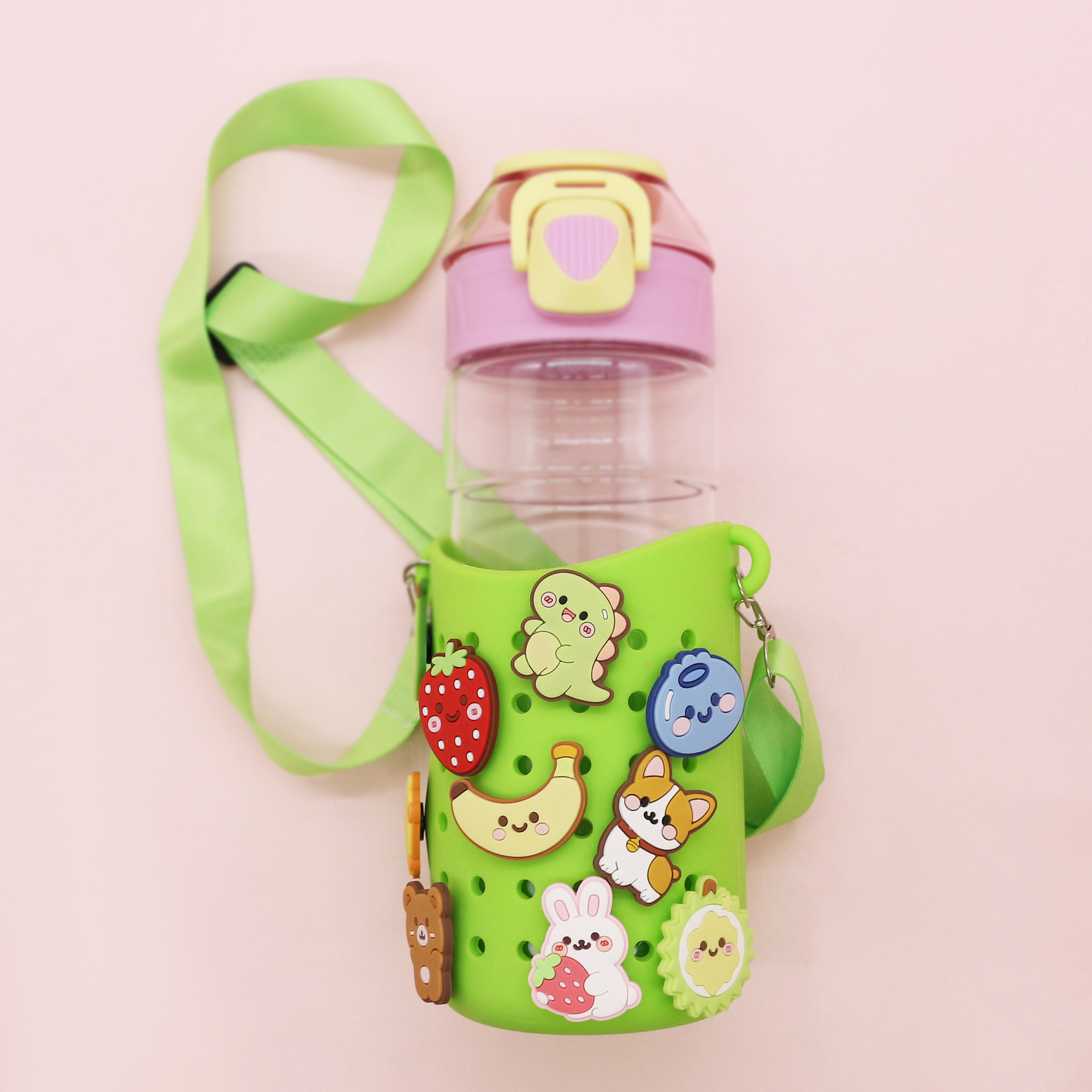 In-stock cartoon chrysanthemum shoe buckle, pvc soft rubber shoe flower, personalized crotch decoration, DIY matching, shoe buckle factory direct sales Application Scenario