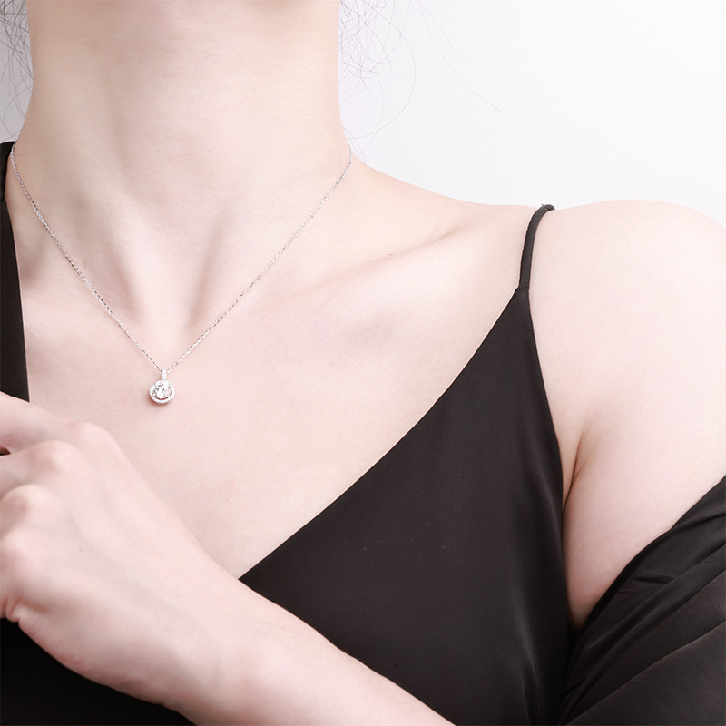 Zhuoheng Select Live-Streaming Best-Selling 925 Sterling Silver Luxury Diamond Round Bag Moissanite Women's Sweater Chain Factory Wholesale Cross-Border Version