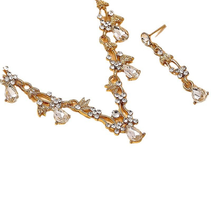 European and American cross-border best-selling women's jewelry, light luxury evening dress accessories, 3-piece set, bracelet, necklace, earring set Item Picture