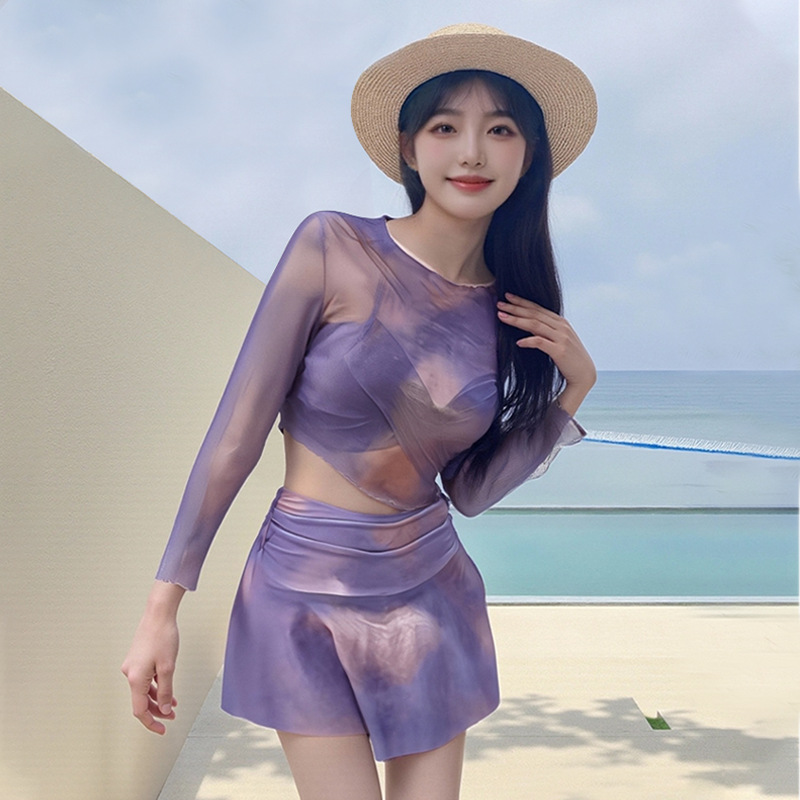 比基尼、分体泳衣实物图