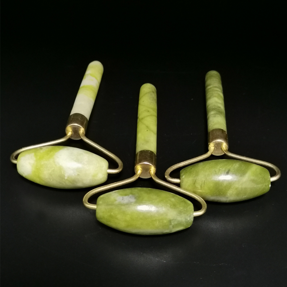 Natural Xiuyan jade single-head roller massager facial massage tool, direct sales from the manufacturer for beauty salons Application Scenario