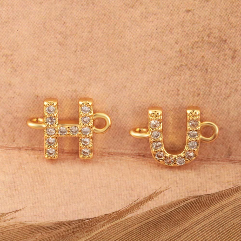 Double pendant with 26 English letters, set with zircon, copper-plated 18k gold, DIY jewelry, handmade necklace and bracelet accessory Application Scenario
