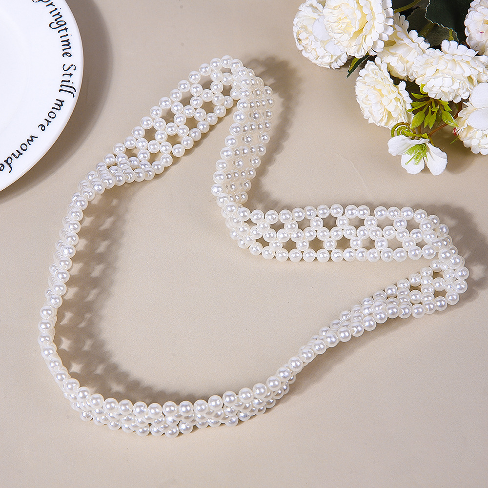 Hand-woven pearl rings, clothing accessories, fashionable hollowed-out hats, hat rings, versatile accessories, chains, belts, decorative materials Application Scenario