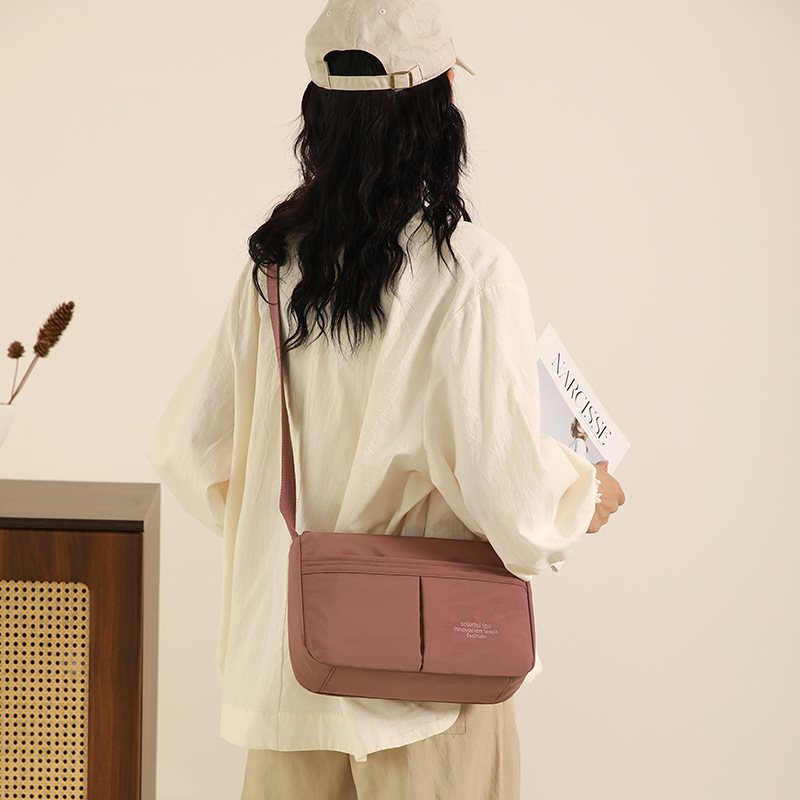 New cross-border single-shoulder small square bag, lightweight nylon bag, large-capacity women's crossbody bag Specification image