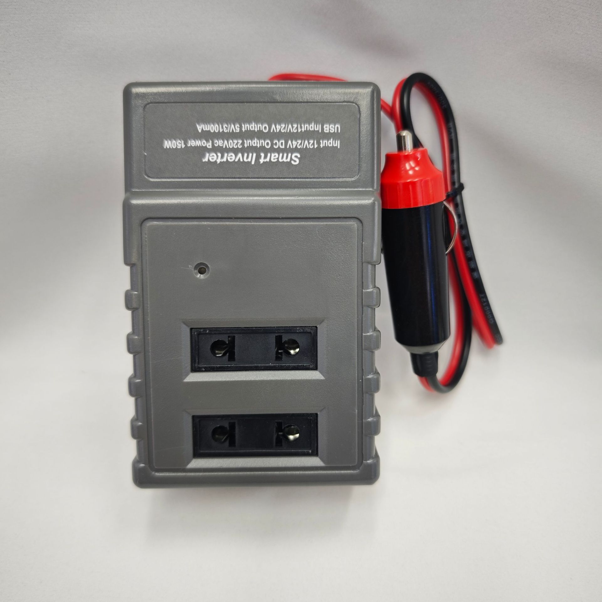 Car inverter 2USB3100MA alligator clip charger 150W inverter 12V-220V car inverter Application Scenario