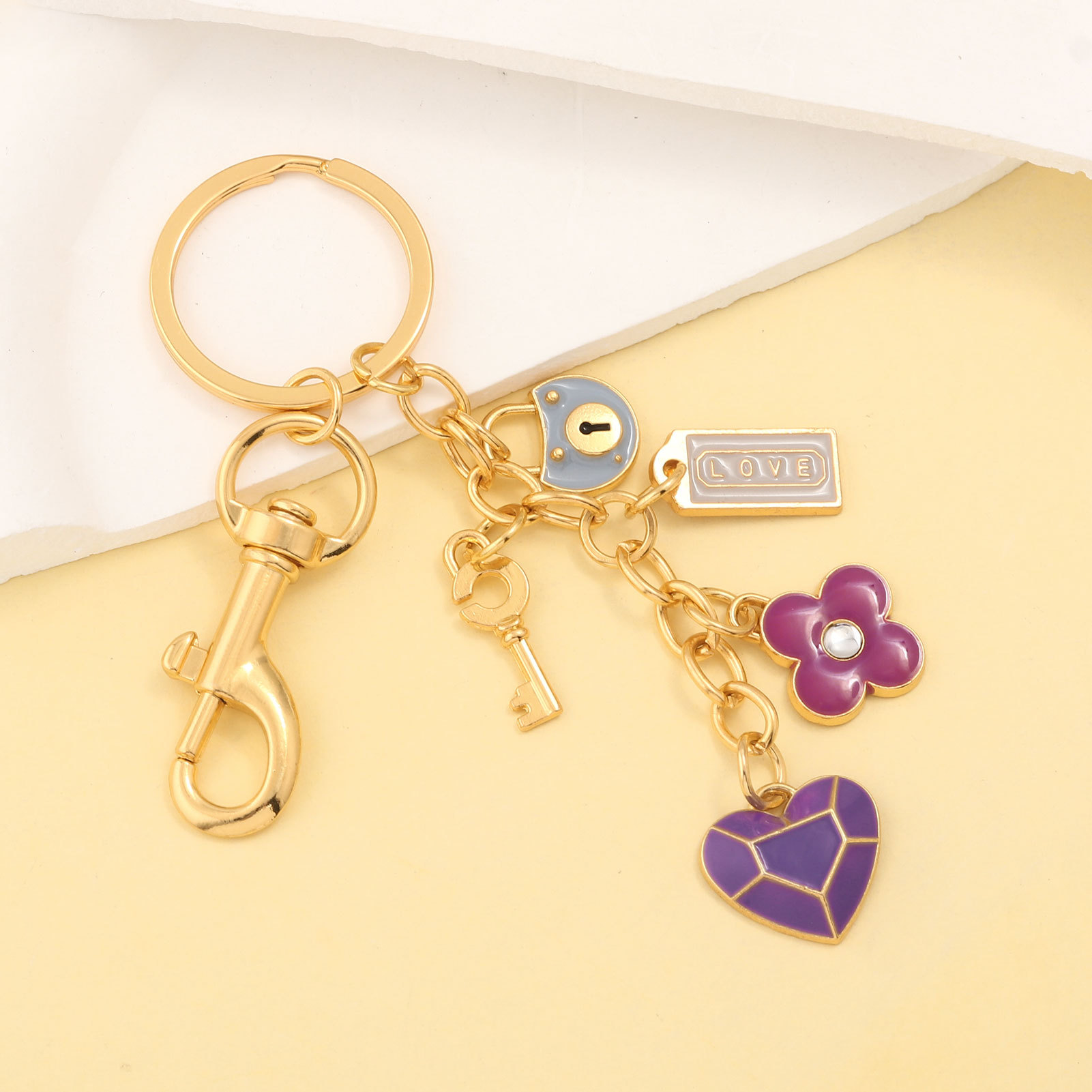 刺绣织绣工艺品实物图