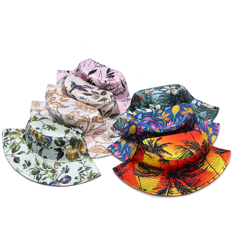 A custom-made printed floral imitation silk fisherman's hat, a fashionable outdoor outing flat-topped wide-brimmed windproof basin hat full figure