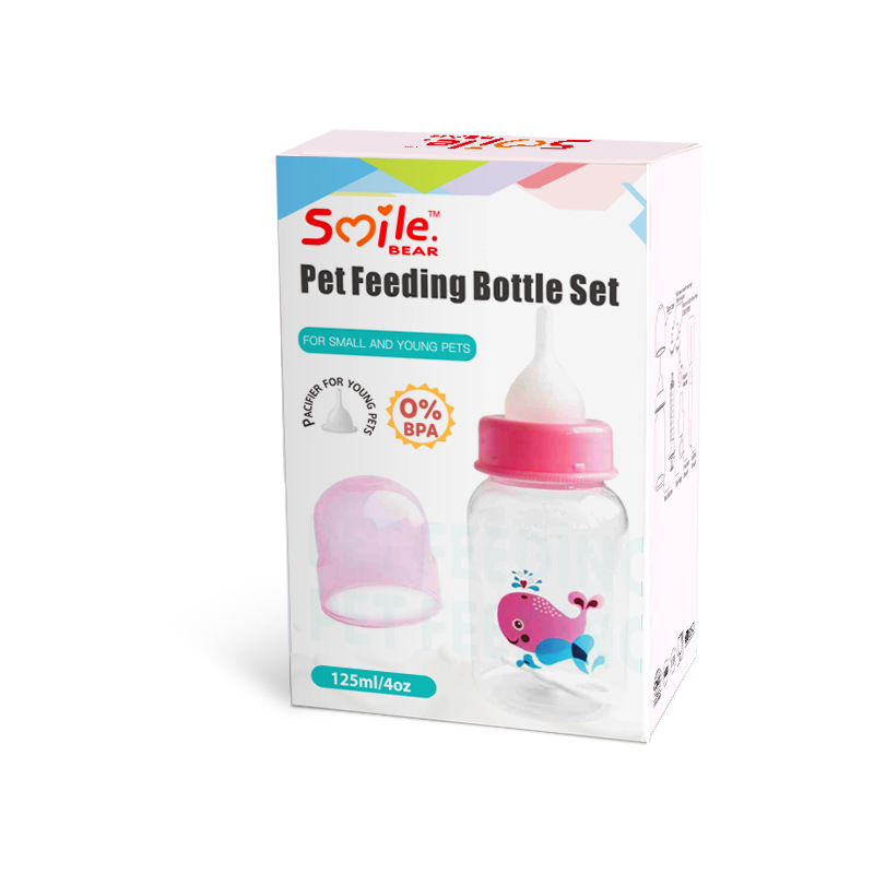 Pet medicine dispenser set, a portable feeding tool for cats and dogs, with a measuring cup and leak-proof design Application Scenario