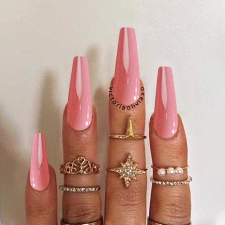 Cross-border exclusive supply of artificial nails, long ballet shiny nail art, long nail patches, finished wearable nails wholesale Application Scenario
