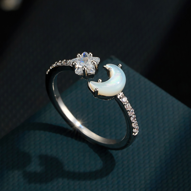 Factory direct supply of Star Moon Mother-of-pearl open ring copper alloy real gold electroplated light luxury adjustable ring in stock wholesale details Picture