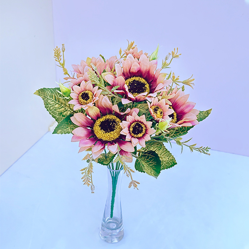 Autumn-colored artificial flowers, sunflowers, daisies, artificial flowers, wedding, home, hotel decoration, country-style artificial flower bouquets Application Scenario