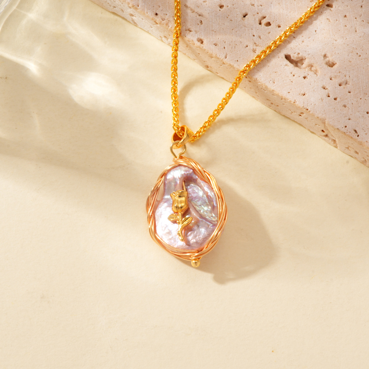 Baroque pearl rose pendant, 18k copper plated with real gold, color retention, high-end style bracelet, necklace clasp, DIY accessory Application Scenario