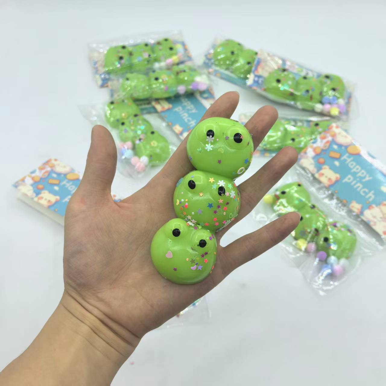 New type of card head three-in-one Frog Kneading Fun stress-relieving toy factory direct sales Specification image