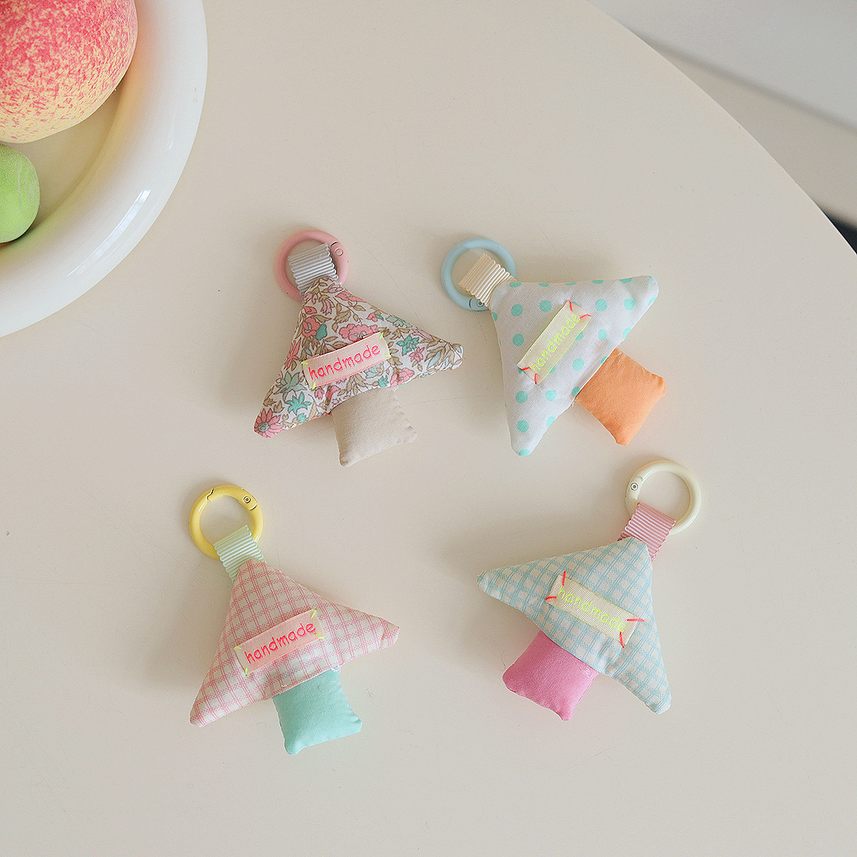 Colorful triangular mushroom pendants for spring and summer in Japan and South Korea, cute candy-colored keychains, funny pendants, mobile phone and bag accessories
