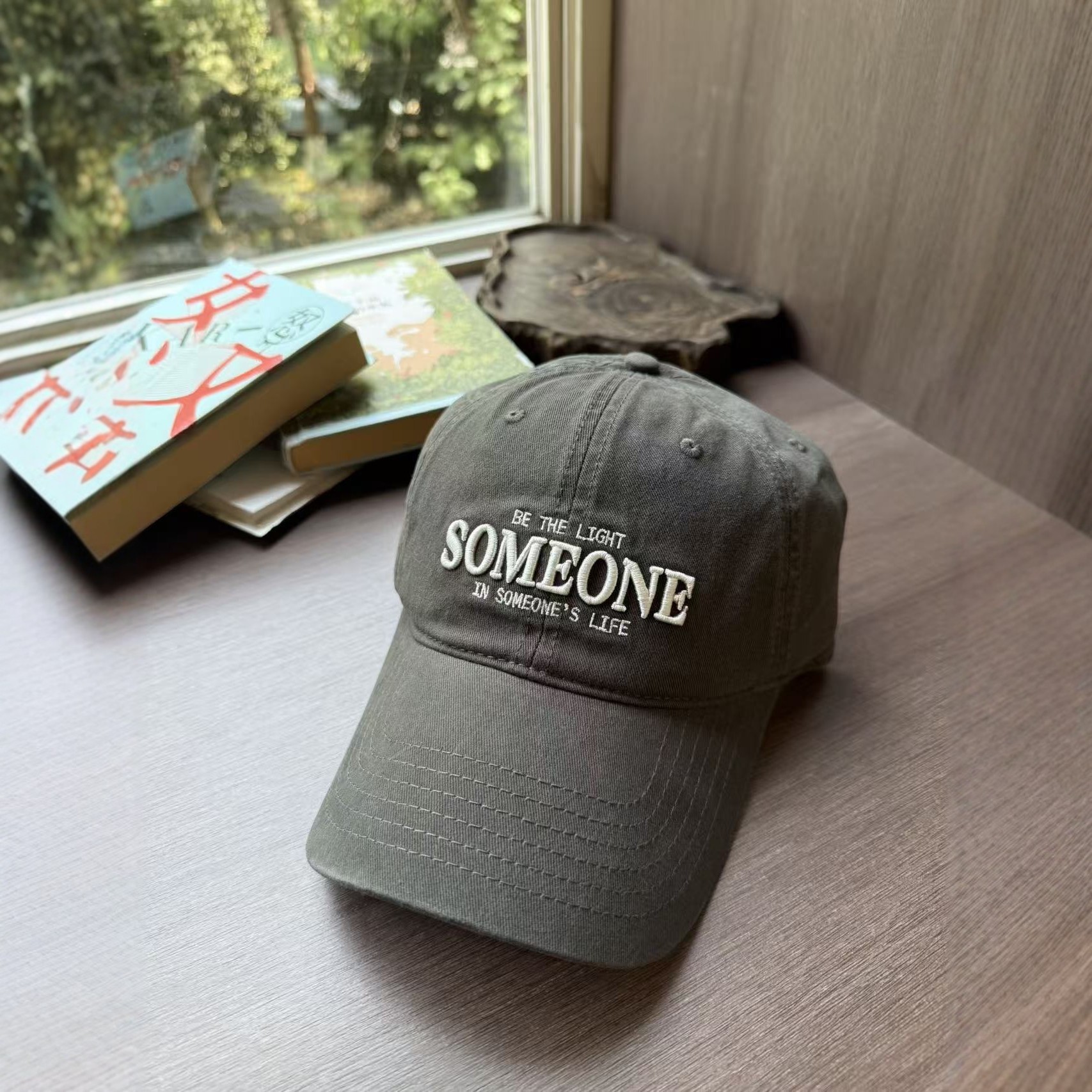 SOMEONE 3D embroidered soft-top baseball cap for women, Korean style, color block, casual and versatile, curved brim baseball cap