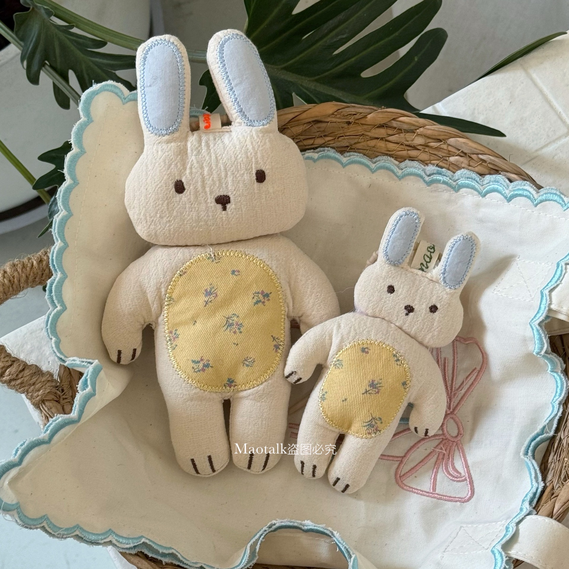 韩系可爱碎花猫咪小兔包包挂件卡通软萌玩偶秋冬搭配包包挂件饰品细节图