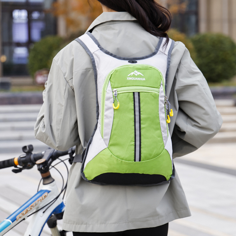 New cross-border outdoor cycling backpack, lightweight and large-capacity hiking backpack, water-resistant sports backpack details Picture
