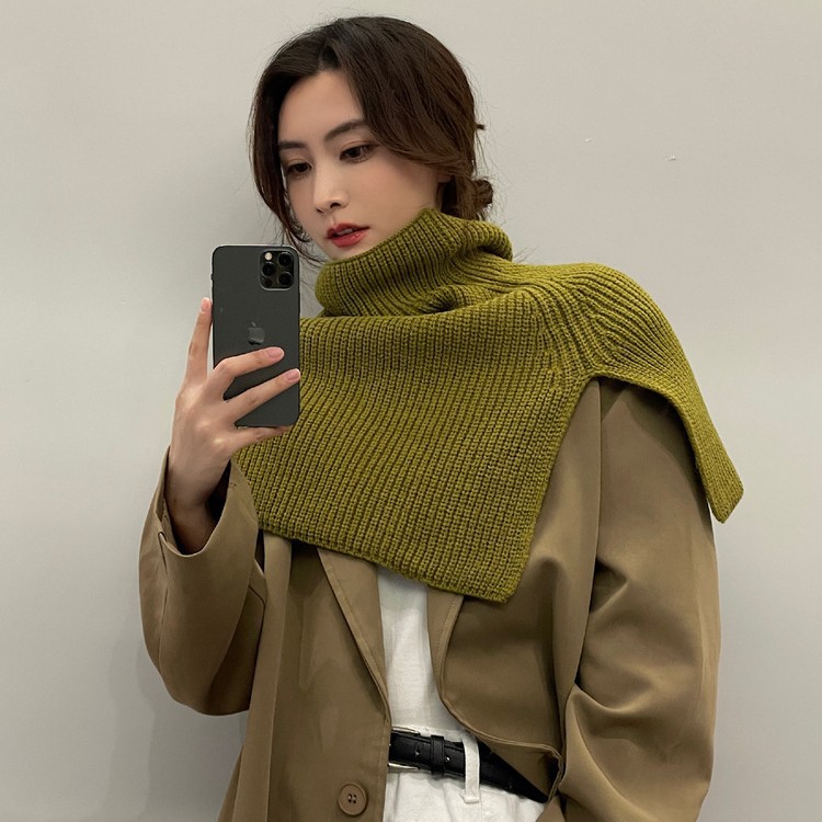 One-piece high-neck pullover Korean-style scarf for women's winter warmth, high-end shawl, versatile scarf, solid color new knitted neck collar wholesale at street stalls Application Scenario