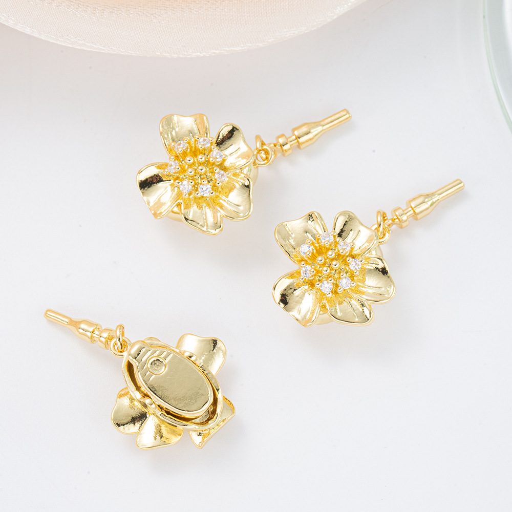 Pearl necklace, ingot clasp, small flower inlaid, zirconium-plated 18kDIY jewelry, necklace, stick clasp, pendant, retro accessory details Picture