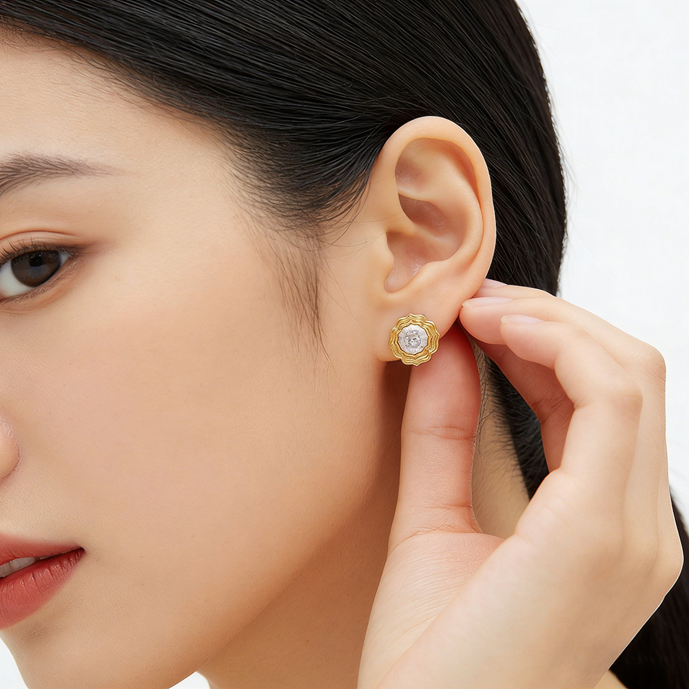 Hyacinth's niche design sense, color-blocking geometric stud earrings, women's fashionable, individual and elegant high-end earrings and earrings, a new trend in 2025