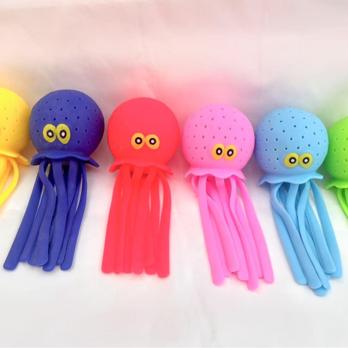 戏水章鱼可爱玩具海洋动物儿童洗澡泳池沙滩八爪鱼玩水玩具产品图