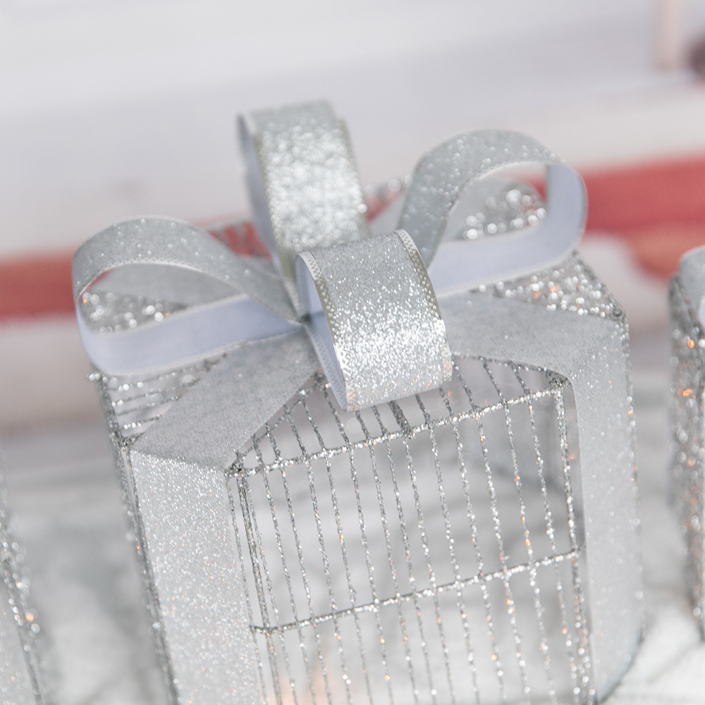 Christmas gift box three-piece set, ironwork luminous strip light led Christmas tree ornament, decorative items, gift box details Picture