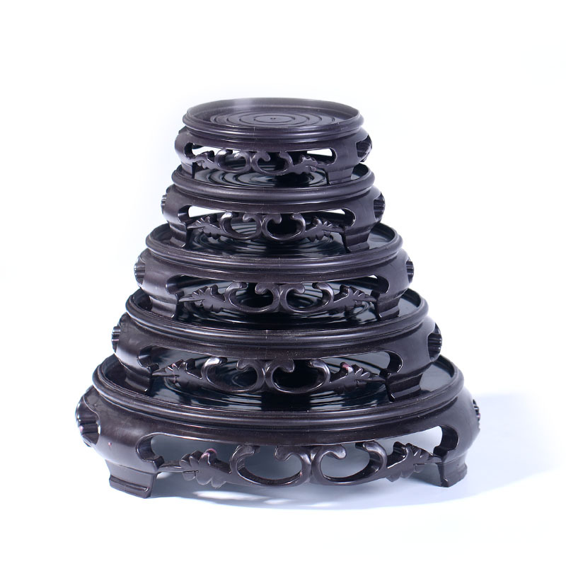 The base of the flowerpot is an antique round, rectangular, square bonsai, square fish tank, potted plant display, bracket, and plastic tray for succulents details Picture