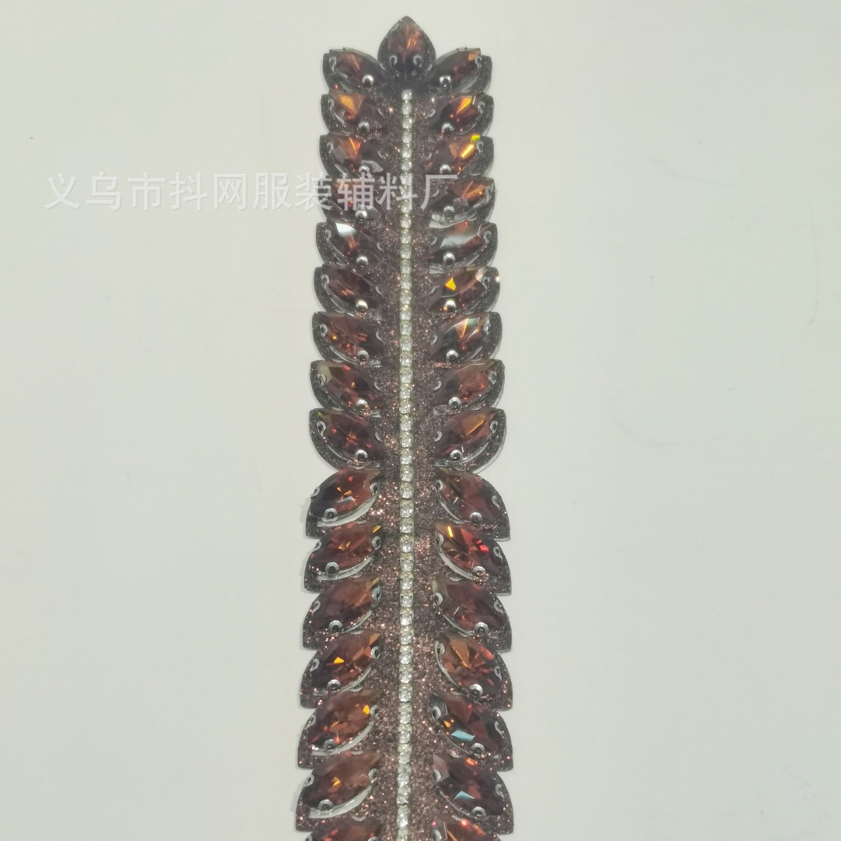 水钻/水钻贴/锆石爪钻/贴钻带/钻饰产品图