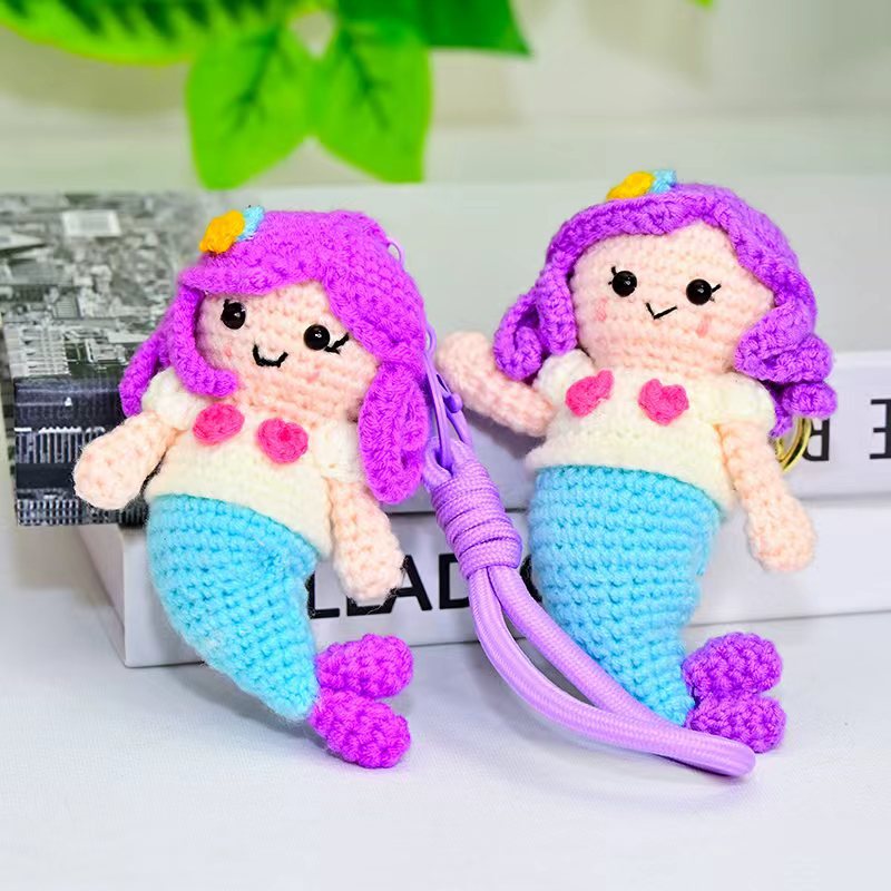 跨境新款美人鱼公主系列纯手工毛线编织钥匙扣女生可爱包挂饰礼物