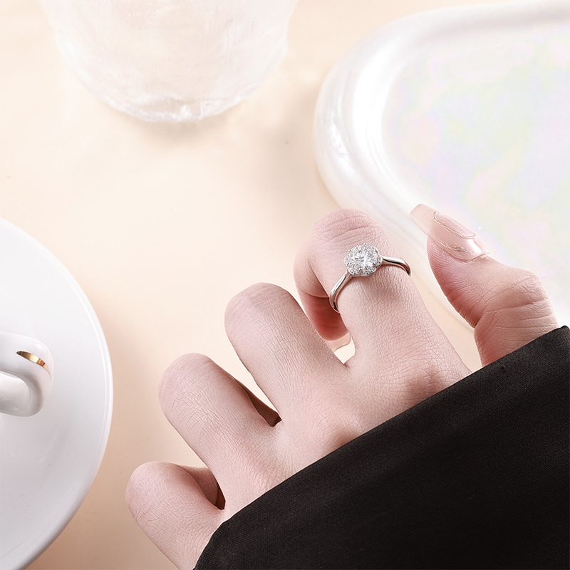 Zhuoheng Select S925 pure silver Moissanite 1-carat ring for women, imitation diamond ring, live broadcast Open ring, Love bouquet personalized ring