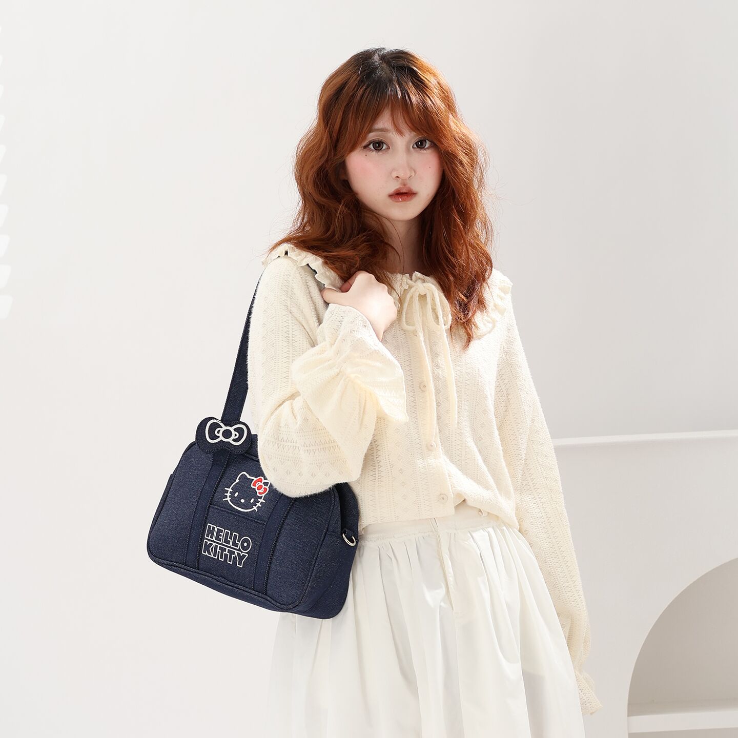 Sanrio genuine denim bag, Kitty Cat shoulder bag, cute bow, embroidered girl bowling bag, adorable Item Picture