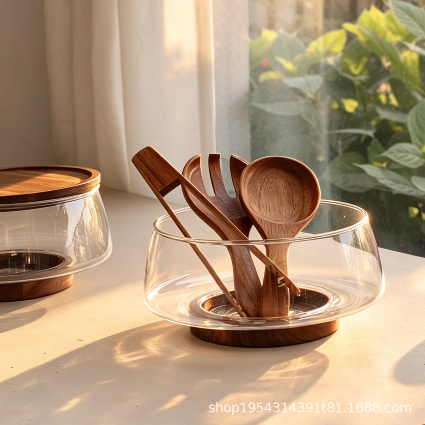 High-legged fruit bowl, living room coffee table, glass cold dish and fruit plate, acacia wood lid with fork, spoon and tongs, salad bowl, transparent box details Picture