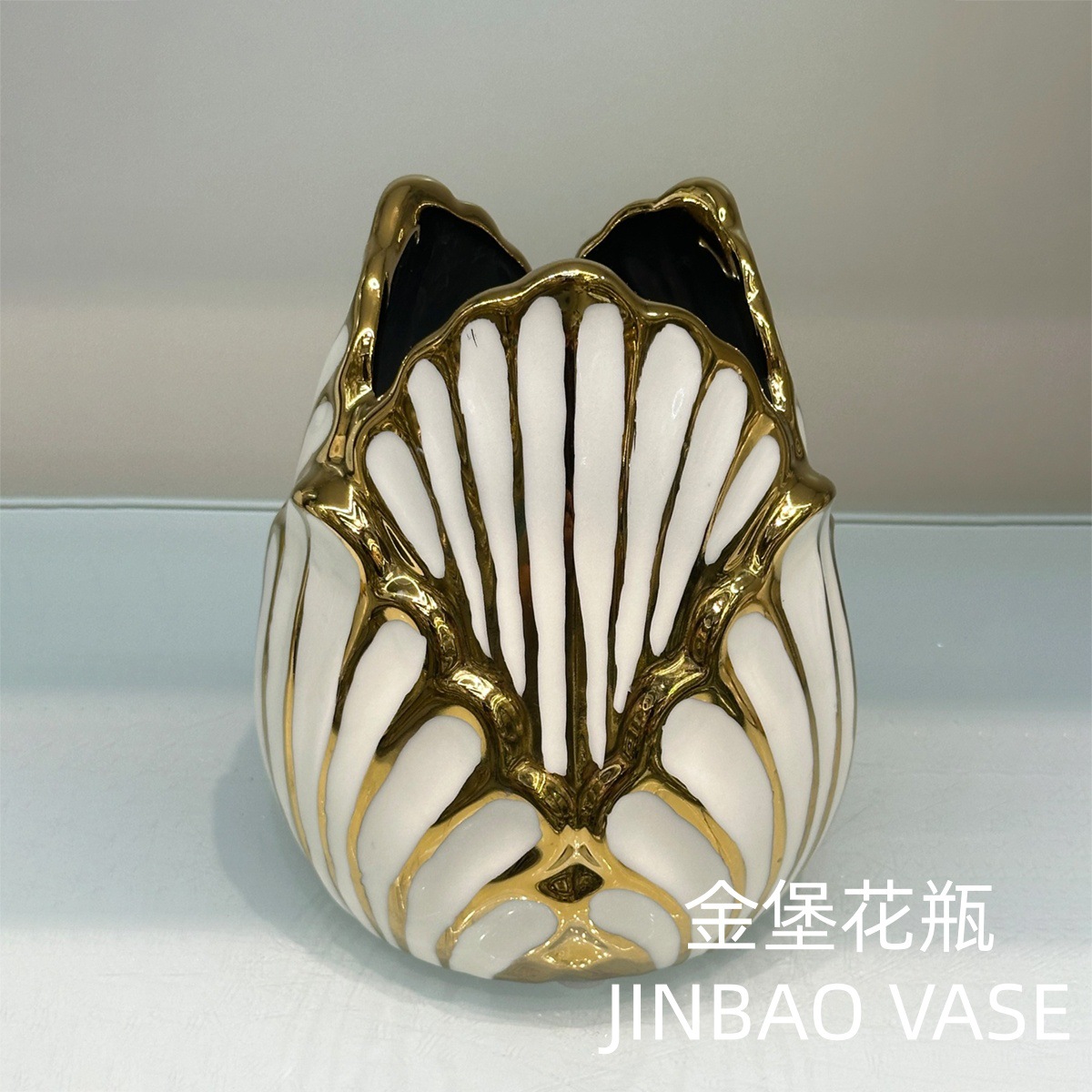 Creative ceramic vases, simple and modern home decoration, simulated flower arrangements, flower vases, dry vase decorative ornaments Specification image