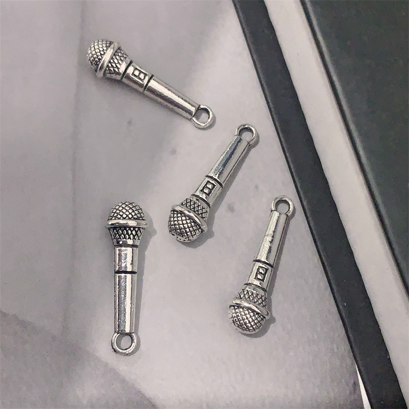 DIY zinc alloy jewelry accessories, retro microphones, microphone accessories, necklaces, keychains, pendants, handcrafted pendants details Picture