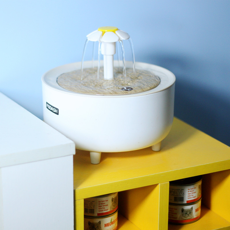 宠物自动喂食器宠物饮水机监控喂食器宠物用品1200ml