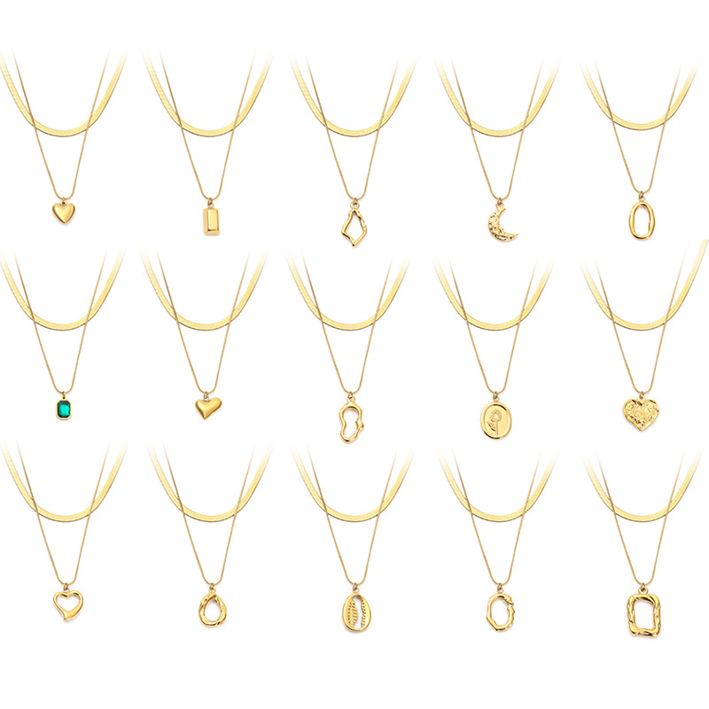 Korean-style double-layered heart-shaped pendant snake bone chain necklace, a simple and versatile InS-style collarbone chain accessory for women