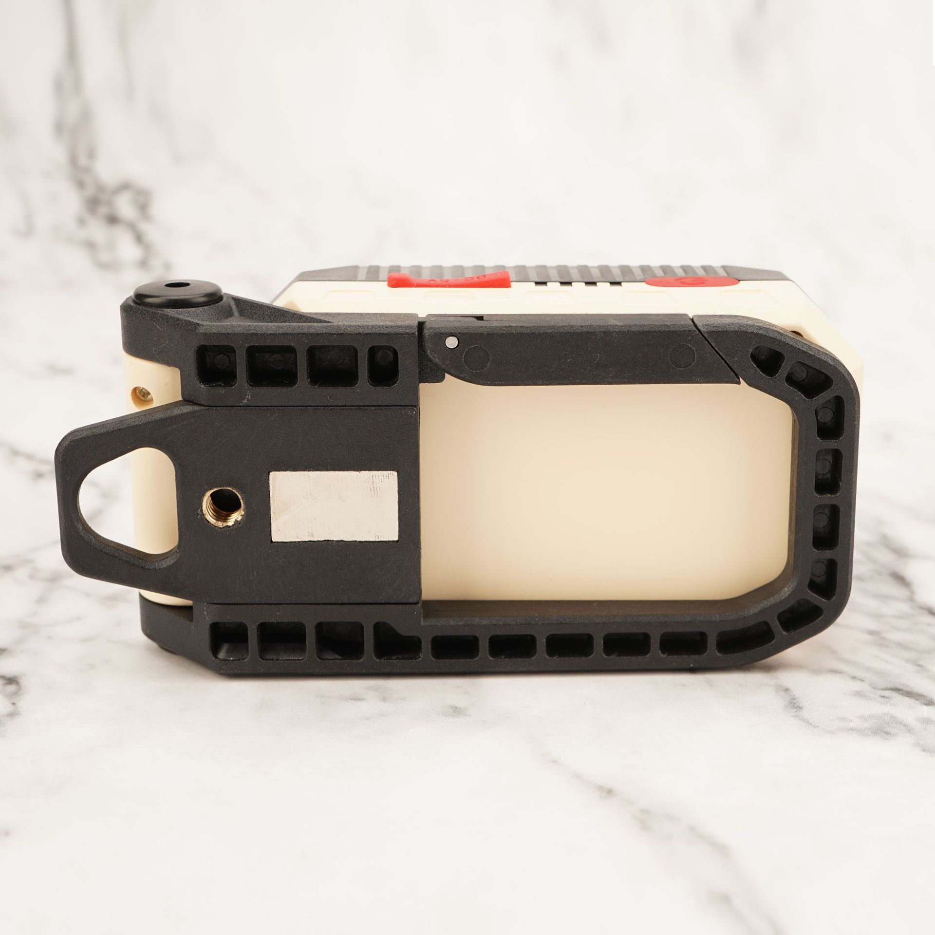 LED移动工作灯实物图