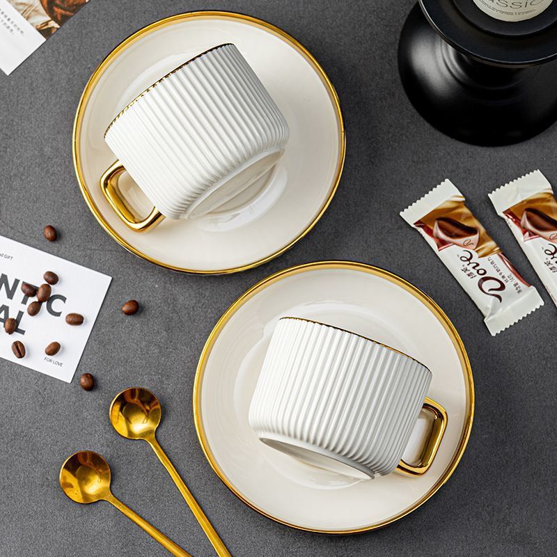 Factory direct sales of Nordic minimalist ceramic cups with gold edges, high-end and light luxury Arabian and Middle Eastern cups and plates, electroplated cups and plates sets pic 2