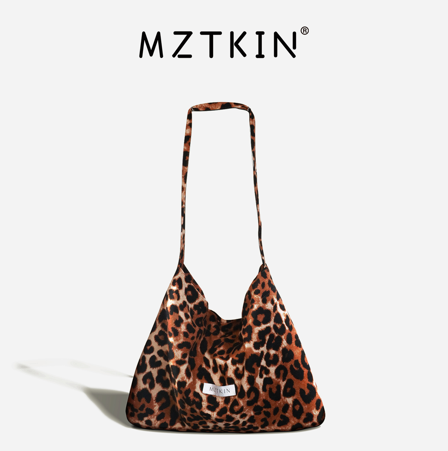 Niche leopard print bag, single-shoulder crossbody cloth bag, star-style canvas bag, versatile for girls, large-capacity tote bag