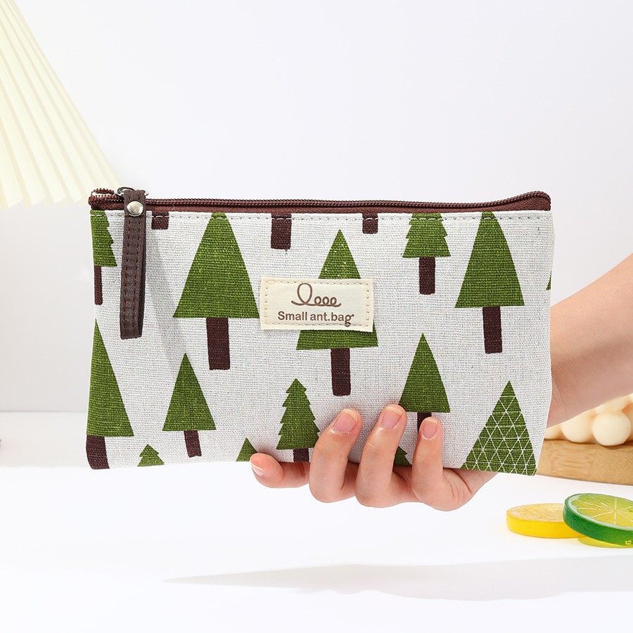 Cross-border large linen makeup bag, multi-functional, hand-held bag, mobile phone coin purse, makeup storage bag, customizable Application Scenario